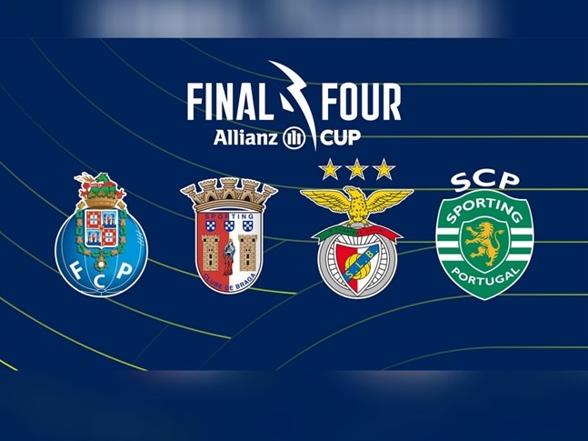 Benfica ou FC Porto: quem vence o primeiro troféu da época? - SIC Notícias